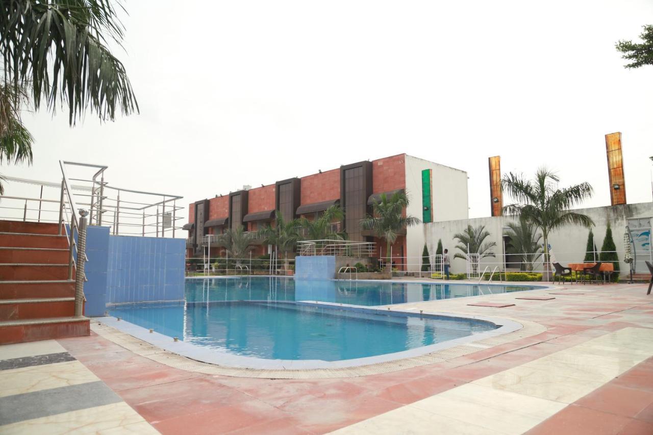 Hotel Sukhdeo Palace Gaya Esterno foto