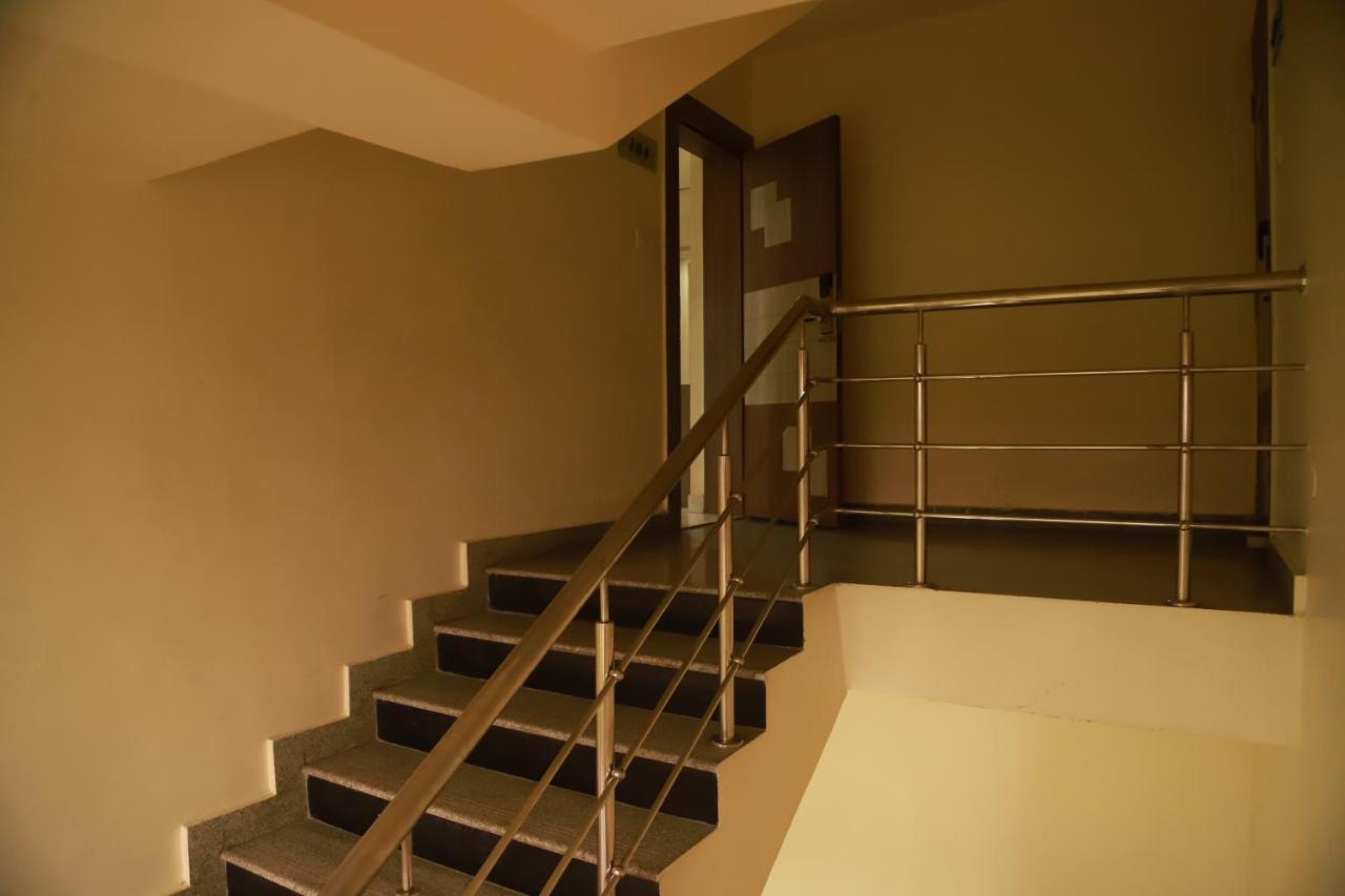 Hotel Sukhdeo Palace Gaya Esterno foto